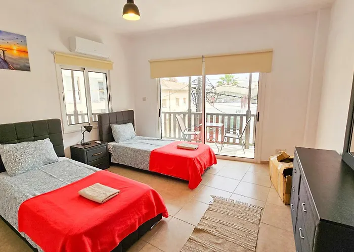 Διαμέρισμα Sky Line Rooms, 150m From Chabad Lubavitch